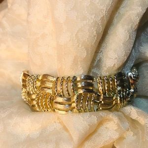 Vintage Lisner bracelet